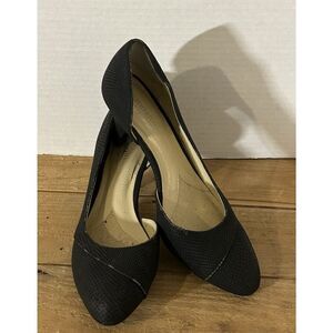 Naturalizer Deva Open Shank Pump Black Women's Size 6.5